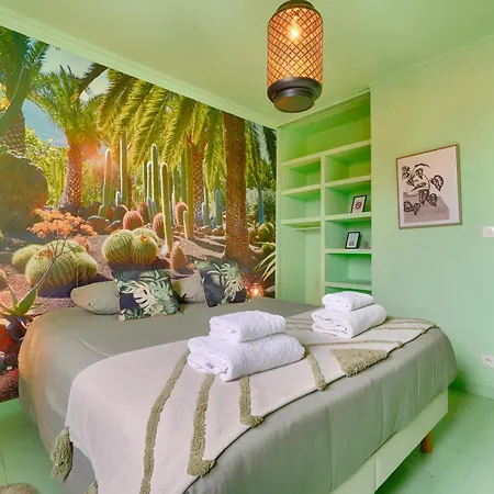 Luxury Magic Cactus Garden, Paris 0rly Avec Jacuzzi アパート *