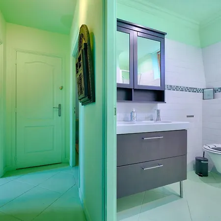 Luxury Magic Cactus Garden, Paris 0rly Avec Jacuzzi アパート ヴィニュー・シュル・セーヌ